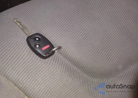 2013 Honda Fit from USA, damaged, VIN JHMGE8H32DC060197